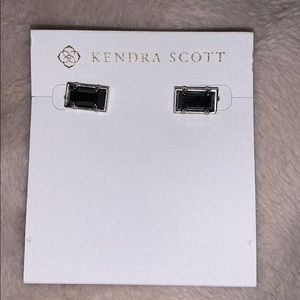 NWT Kendra Scott Black Stone Studs